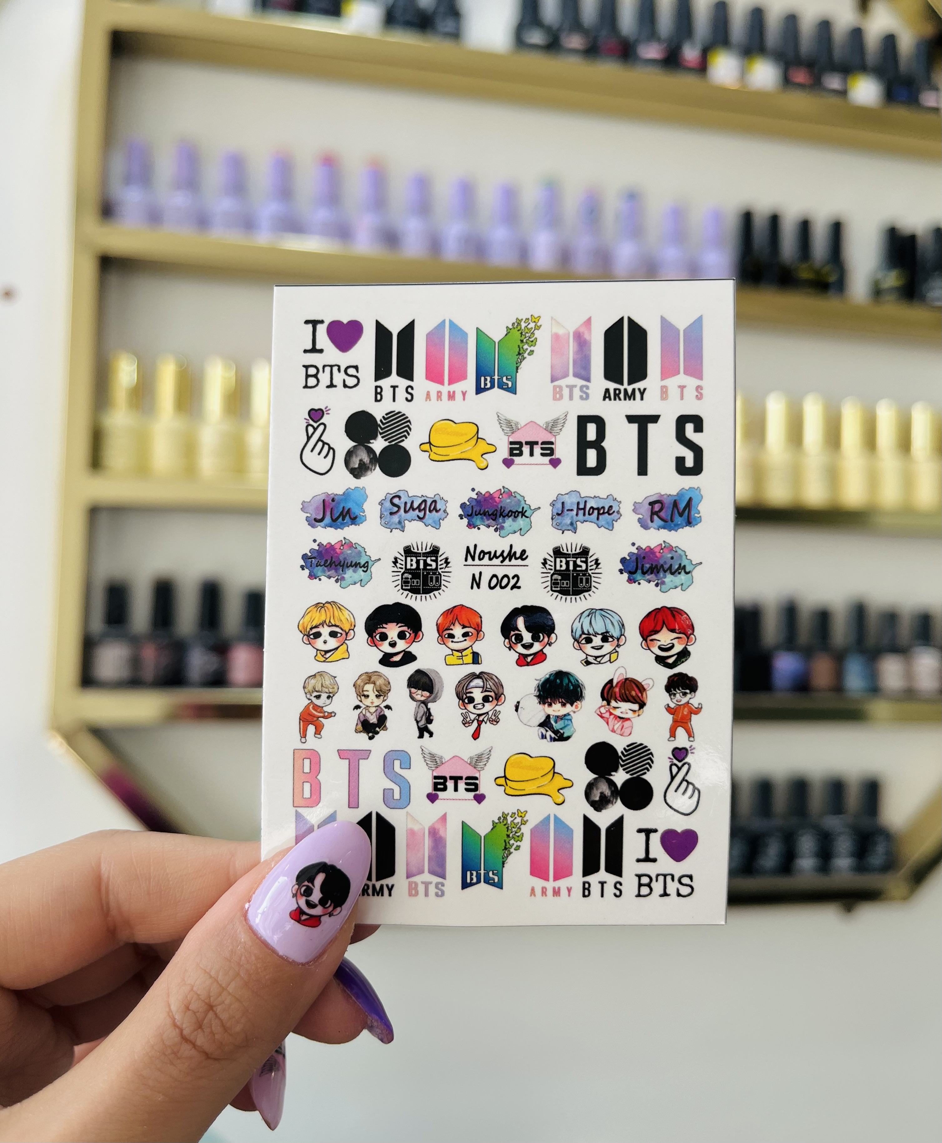 لنز ناخن bts